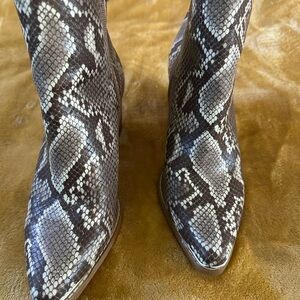 DV by Dolce Vita Brown Snakeskin Style Ankle Booties